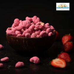 Yogurt Strawberry Cashews
