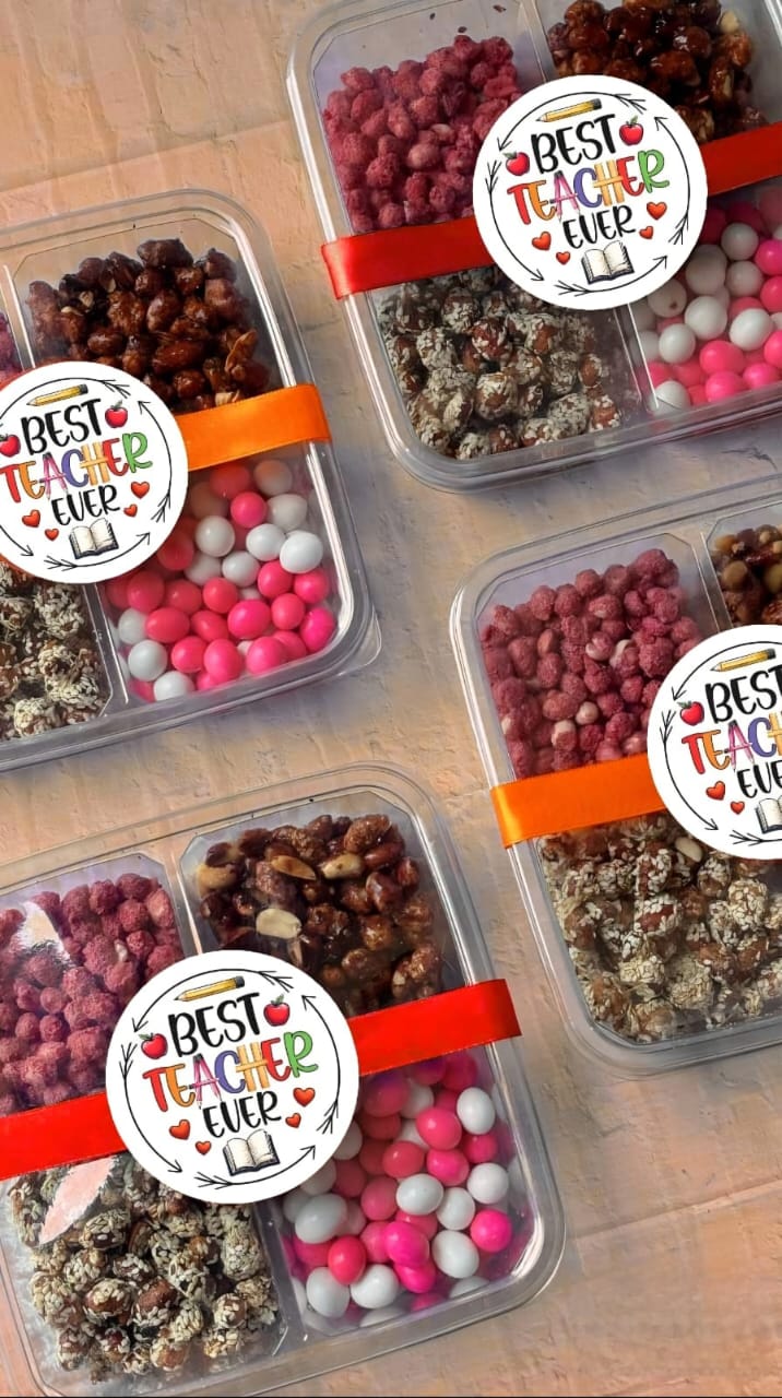 NUTTY TRAYS